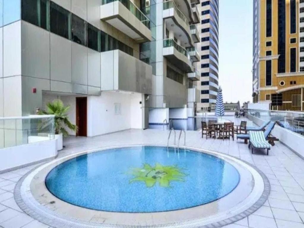 迪拜Tiger Tower公寓式酒店 外观 照片